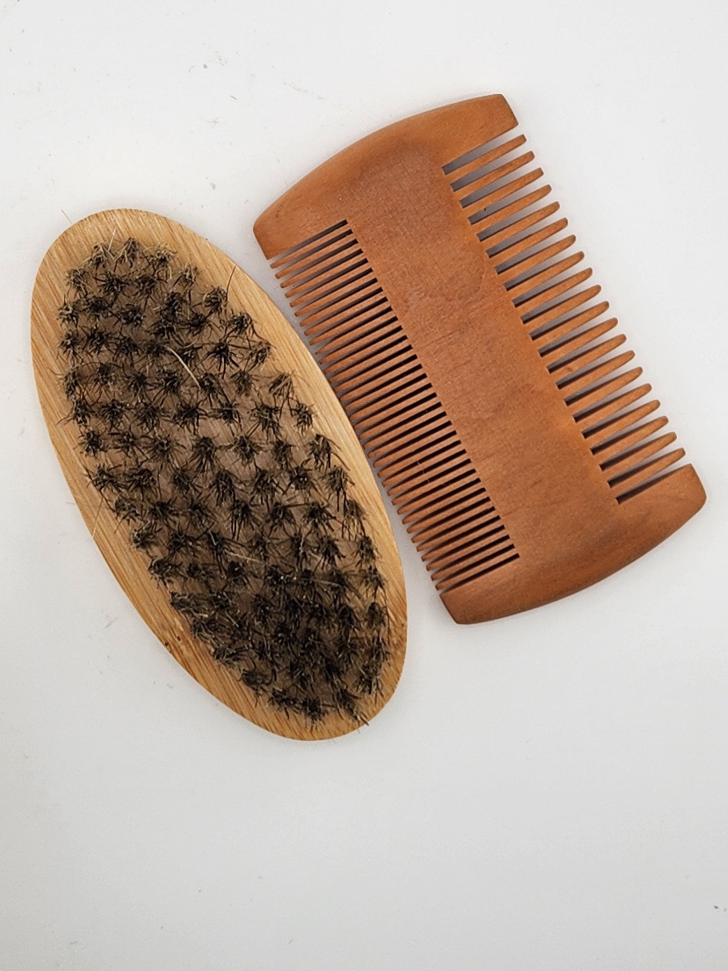 Bristle Brush & Comb - Beard accessory